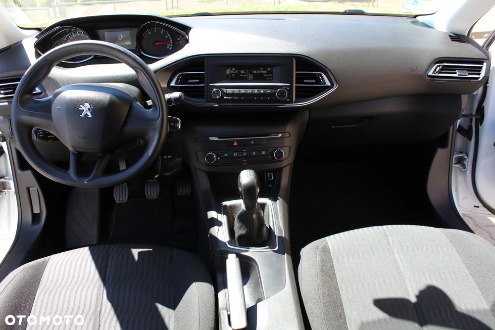 Peugeot 308 - 19