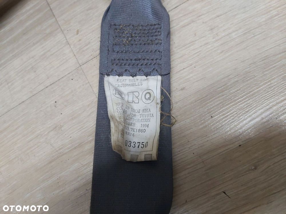 Toyota RAV4 I 2,0 3s-fe pas bezpieczeństwa lewy tył 3D - 2