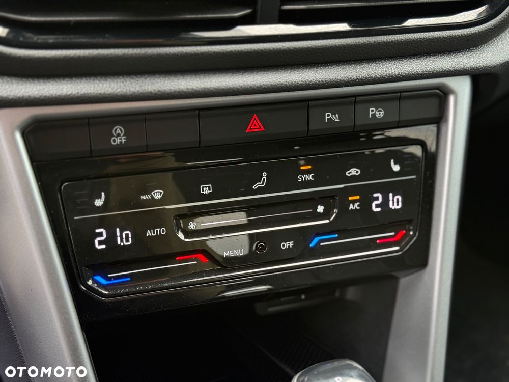 Volkswagen T-Roc 1.5 TSI GPF ACT IQ Drive DSG - 28