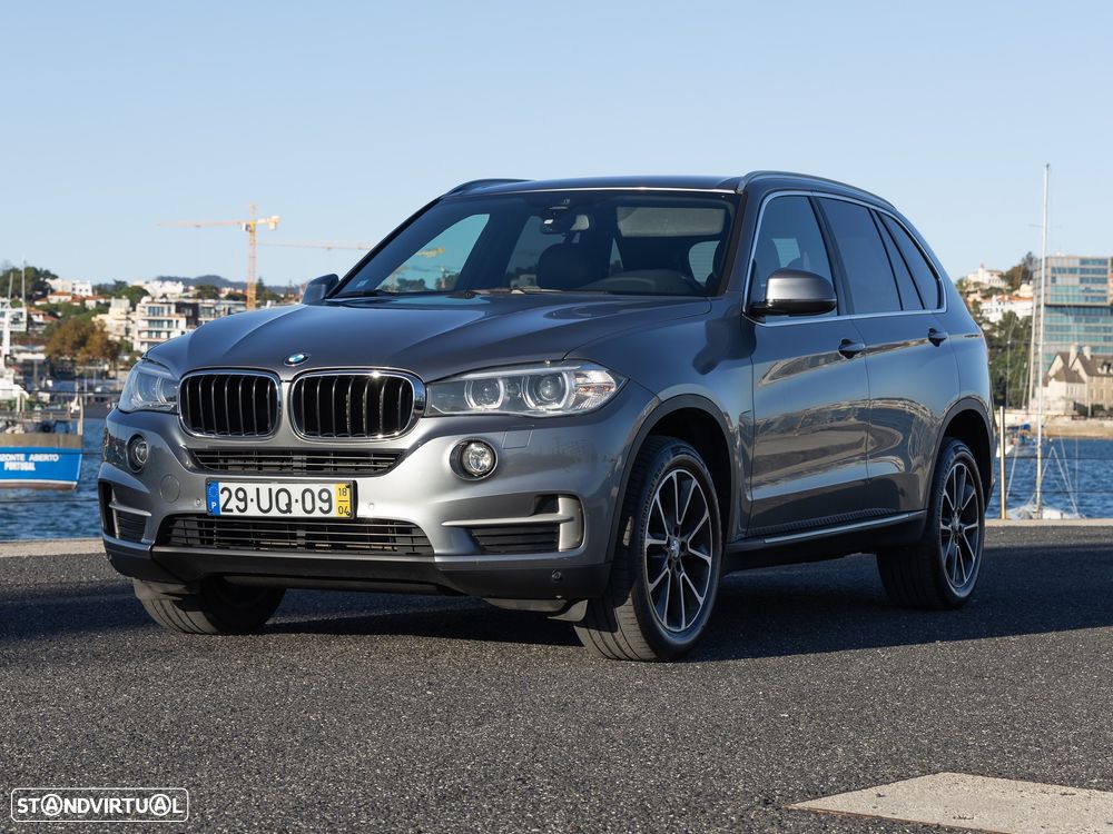 BMW X5 25 d sDrive Comfort 7L - 1