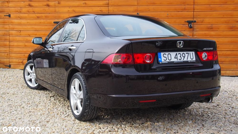 Honda Accord 2.0 Comfort - 17