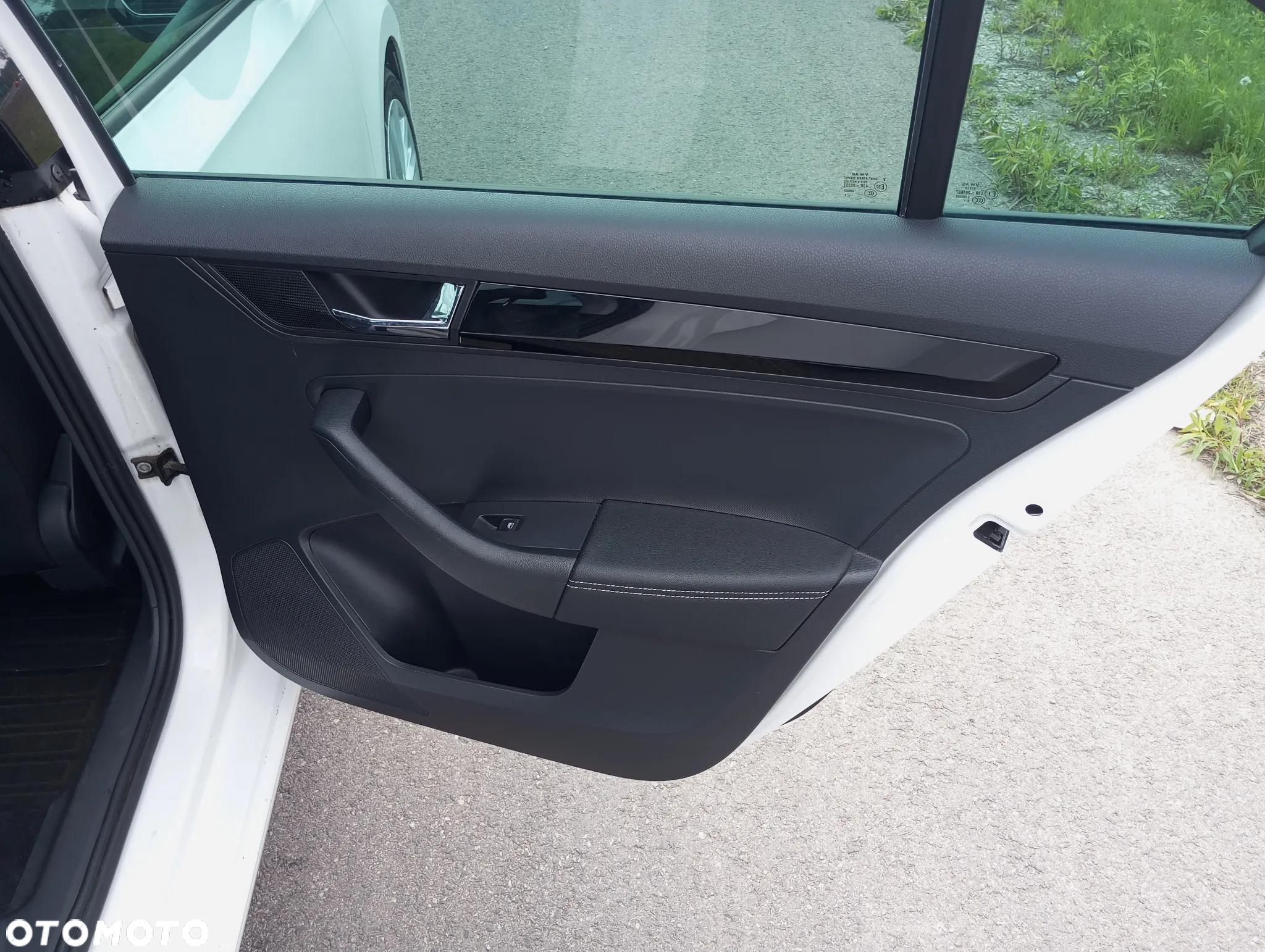 Skoda RAPID 1.0 TSI Style - 21