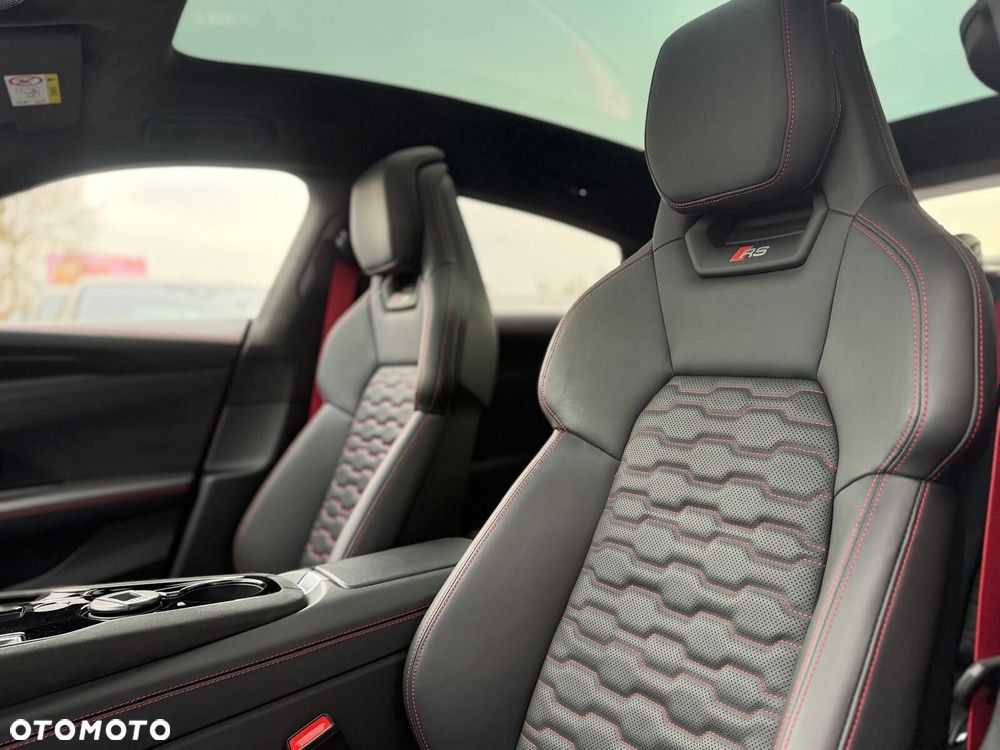 Audi RS e-tron GT - 16