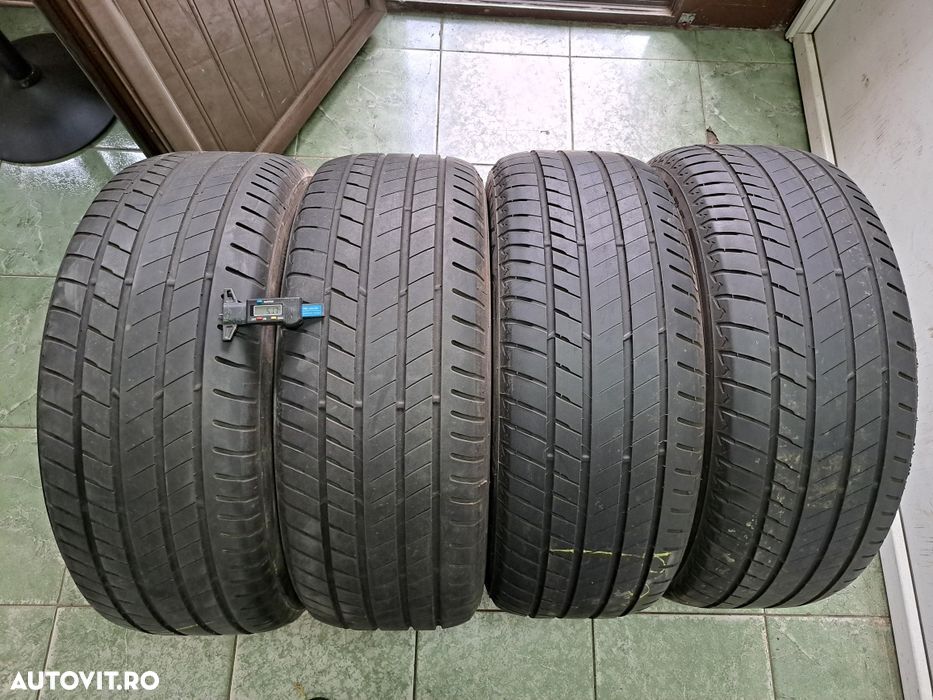 4 anvelope 245/50 R19 Bridgestone (steluța BMW) - 1