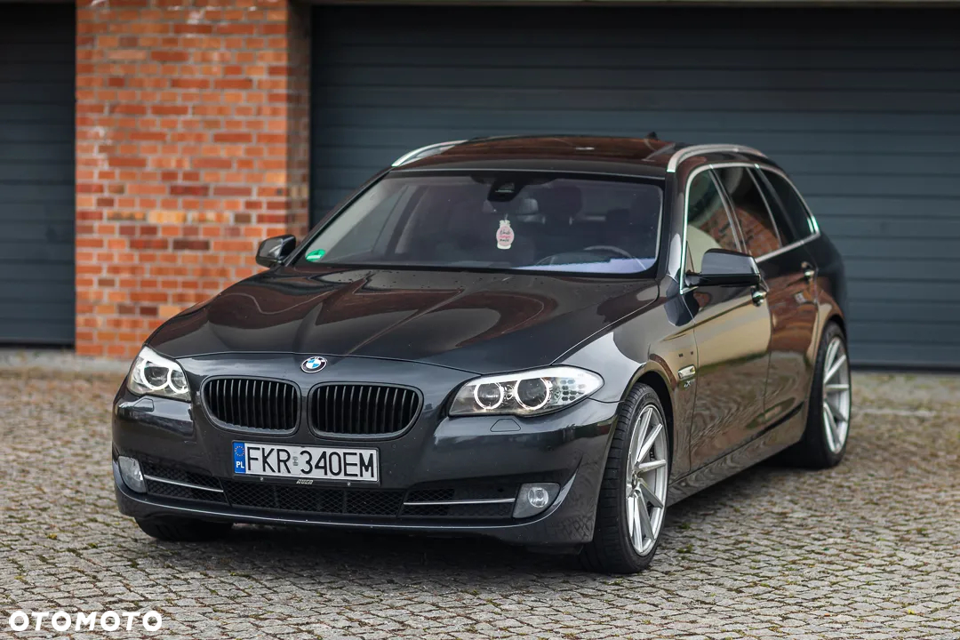 BMW Seria 5 530d xDrive - 4