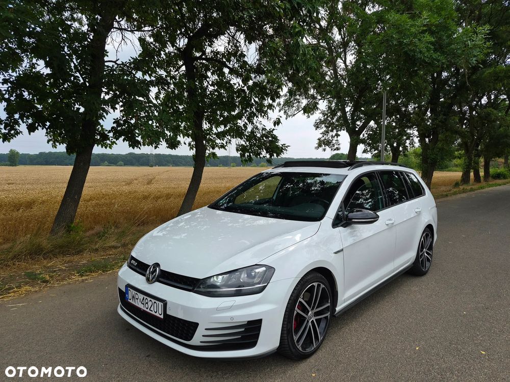 Volkswagen Golf 2.0 TDI BMT GTD DSG - 2