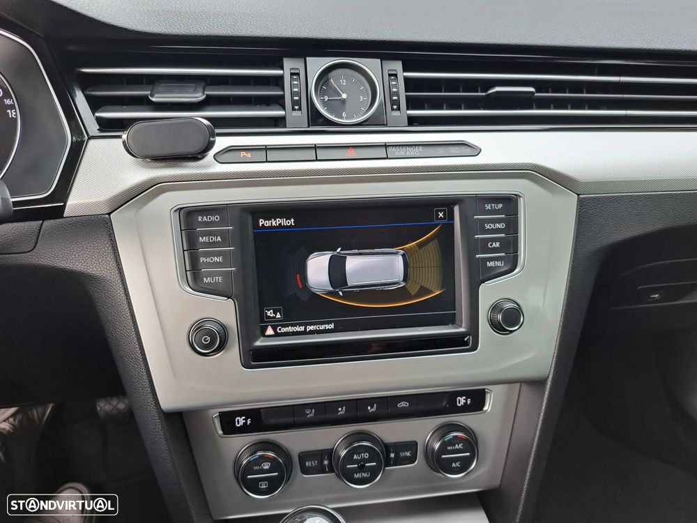VW Passat 1.6 TDI (BlueMotion ) Comfortline - 27