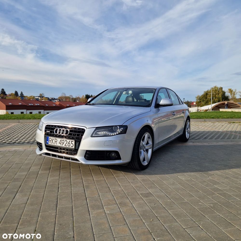 Audi A4 Limousine
