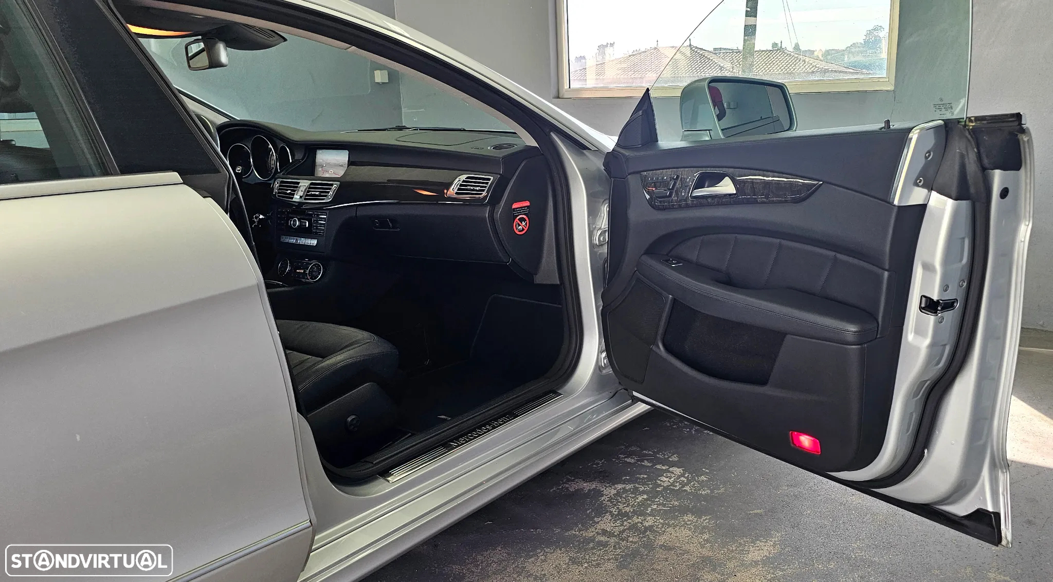 Mercedes-Benz CLS 250 - 23