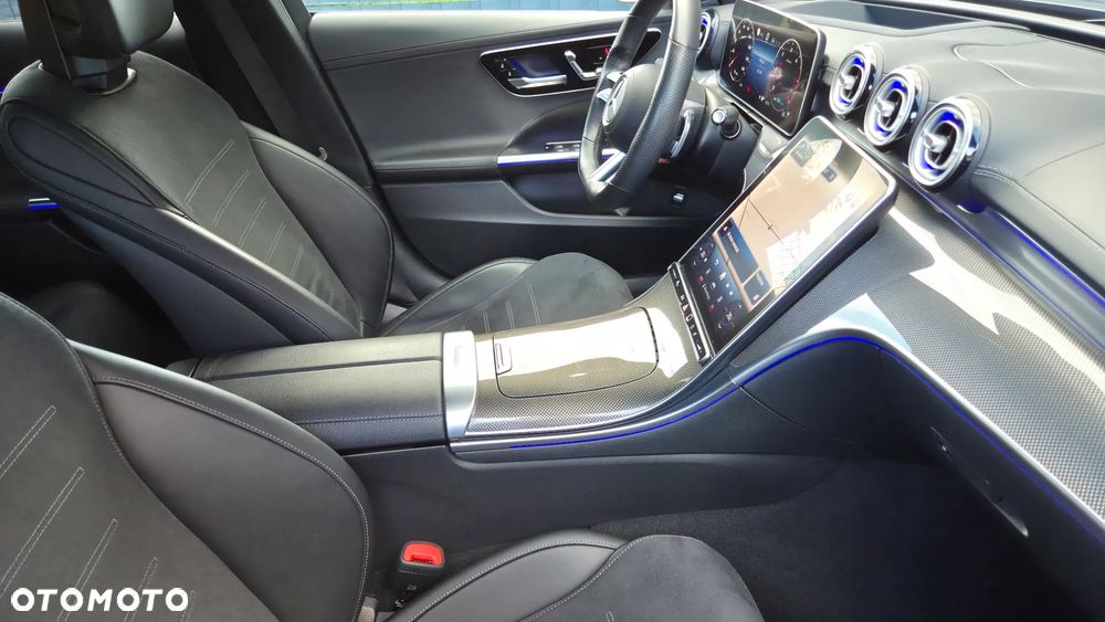 Mercedes-Benz Klasa C 300 d 9G-TRONIC AMG Line Advanced - 23