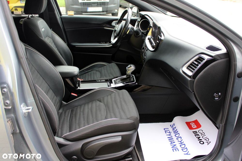 Kia ProCeed 1.5 T-GDI GT Line DCT - 14