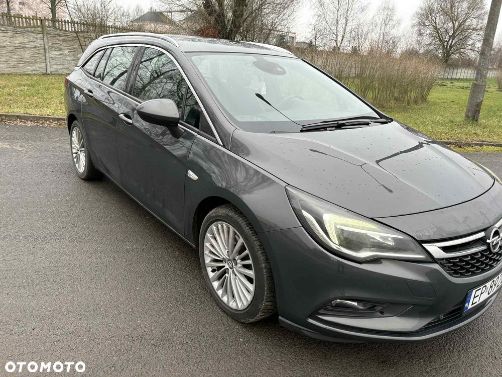 Opel Astra 1.6 CDTI Cosmo - 4