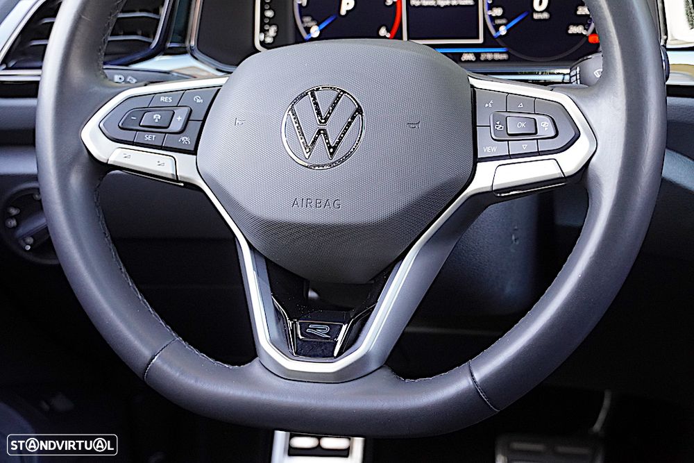 VW T-Roc 2.0 TDI R-Line DSG - 34