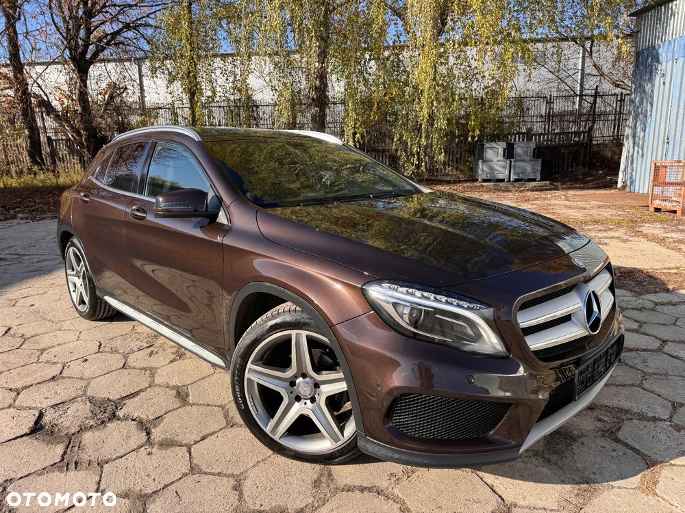 Mercedes-Benz GLA 200 (CDI) d 4Matic 7G-DCT AMG Line - 3