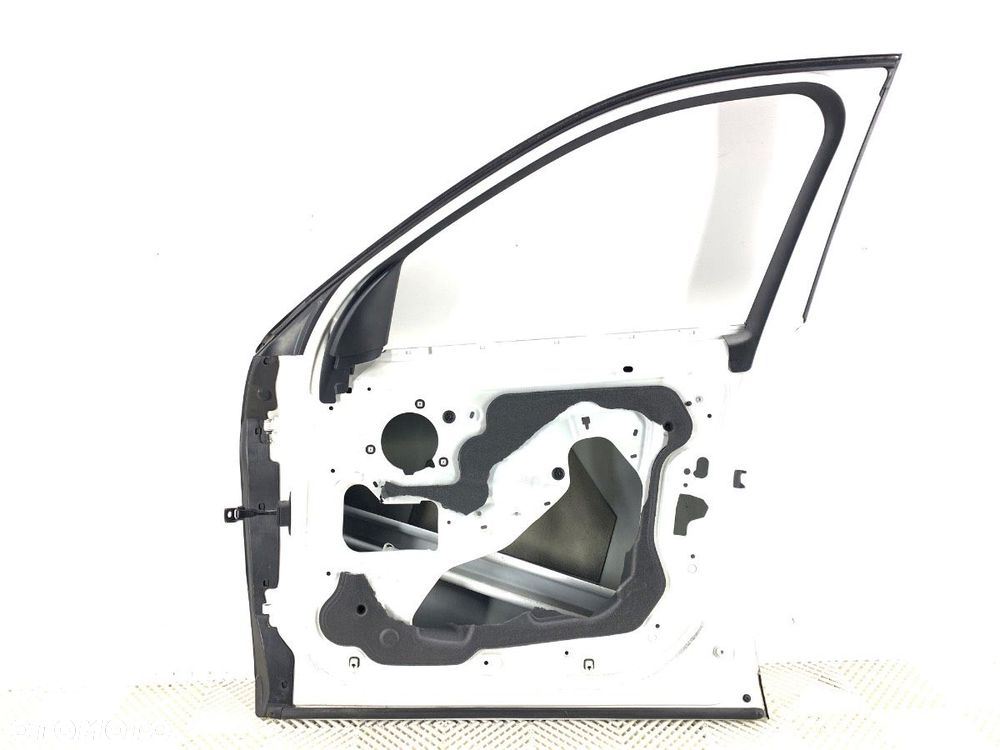 DRZWI PRAWY PRZÓD  BMW X1 (F48) 2014 - 2022 sDrive 18 i 103 kW [140 KM] benzyna 2017 - 2022 300 - 8