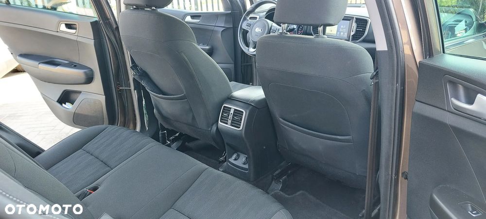 Kia Sportage 1.6 GDI M 2WD - 16