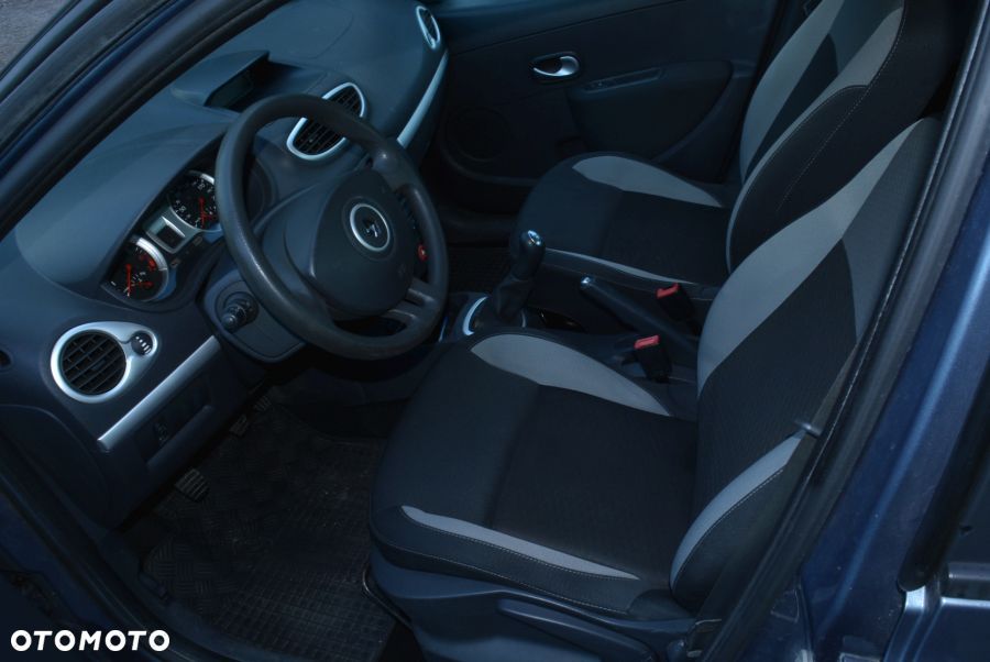 Renault Clio 1.2 16V Life EU6 - 5