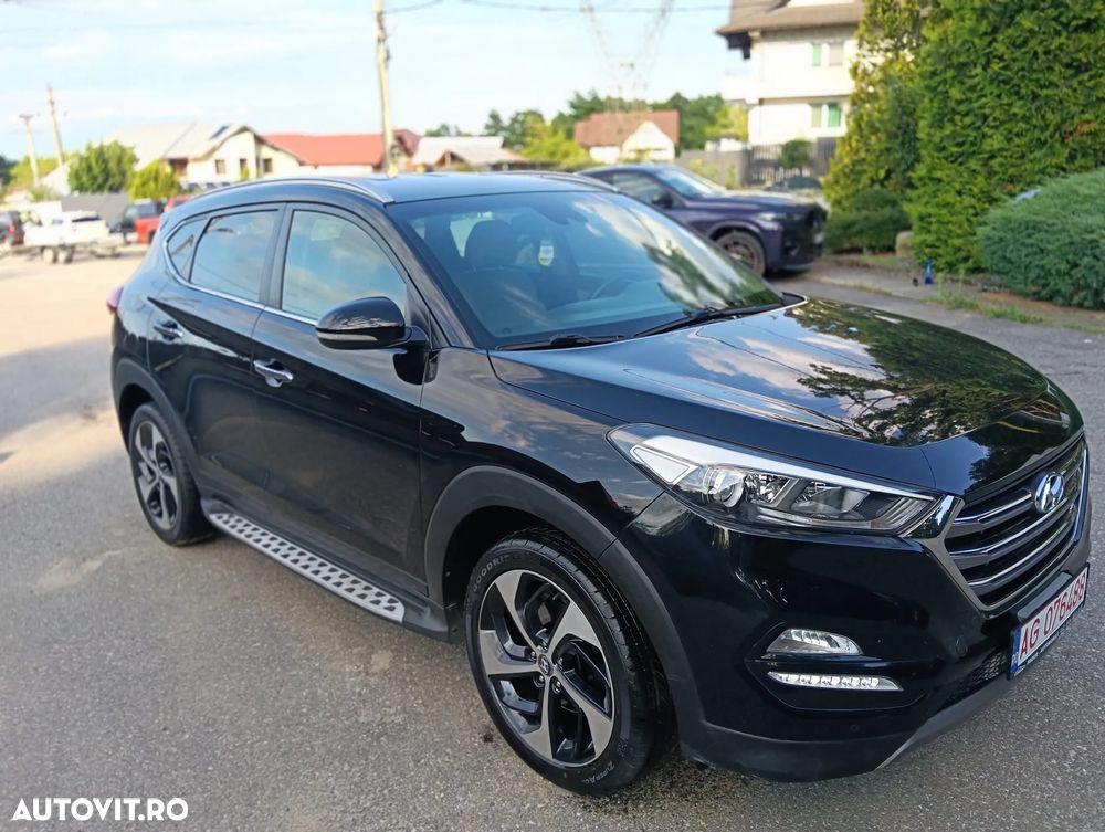 Hyundai Tucson blue 1.7 CRDi 2WD Style - 32