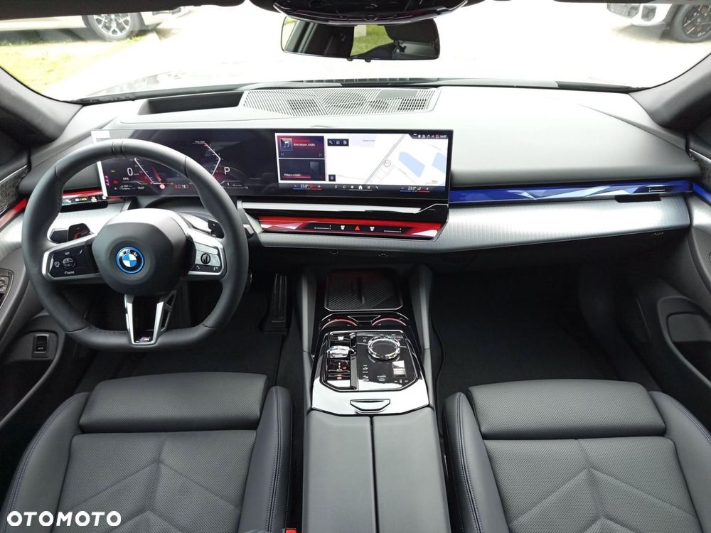 BMW Seria 5 - 13