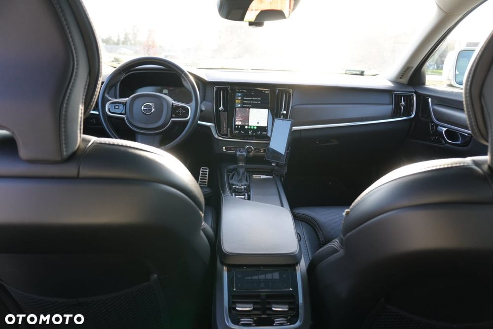 Volvo V90 Cross Country D5 AWD Pro - 20