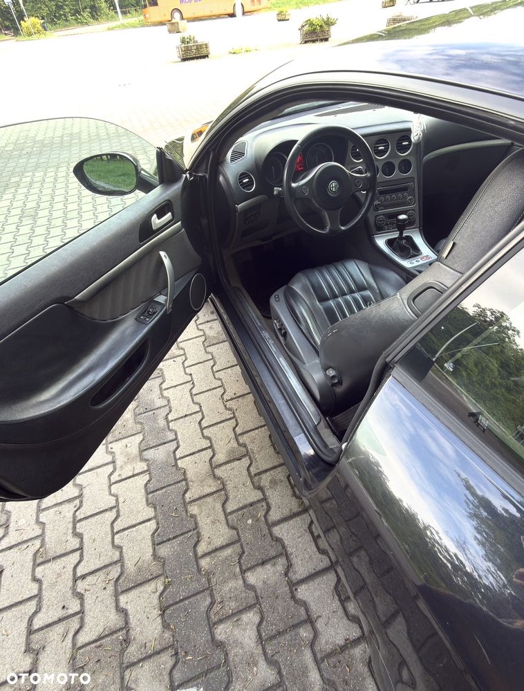 Alfa Romeo Brera 2.4JTDM - 8