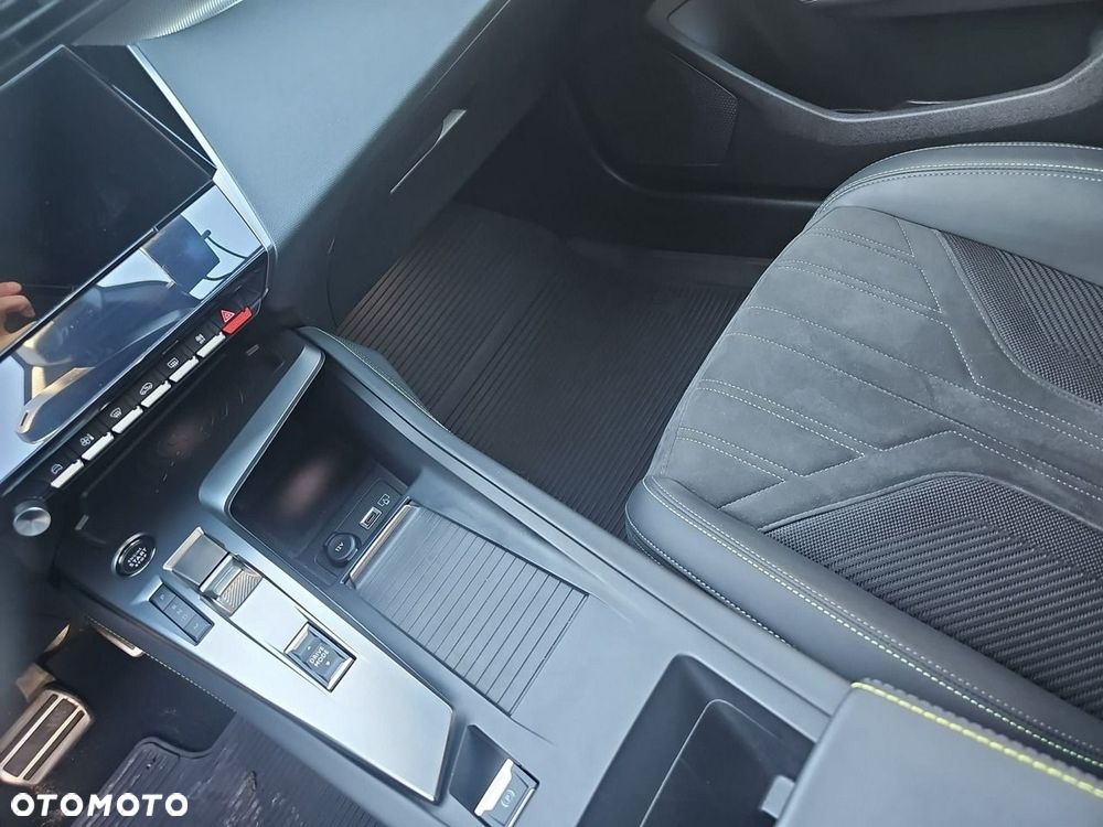 Peugeot 308 - 15