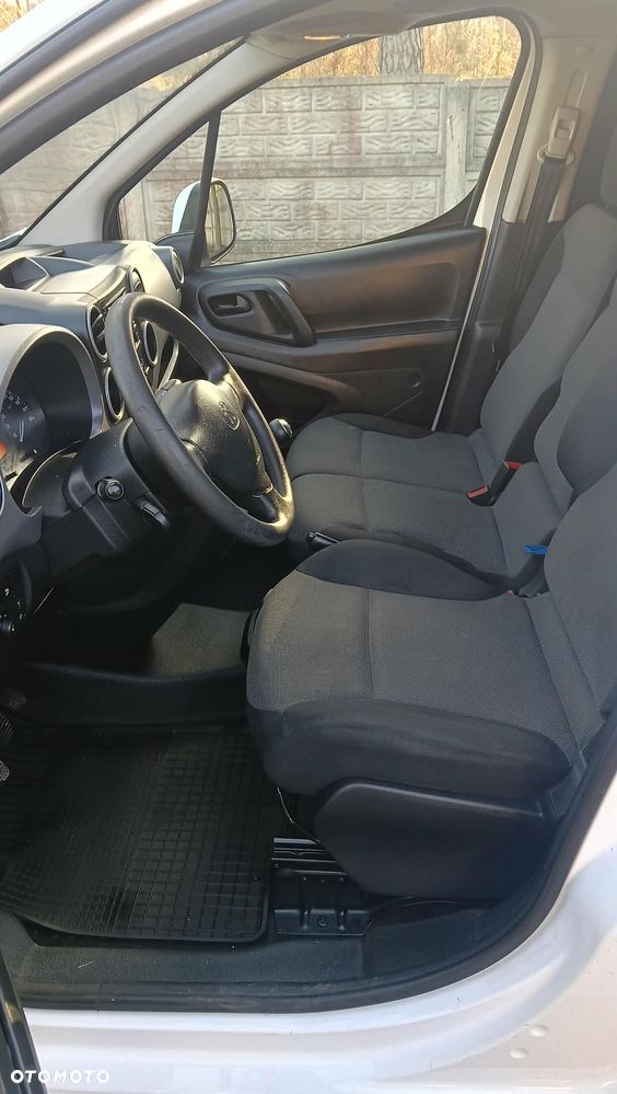 Peugeot Partner - 9