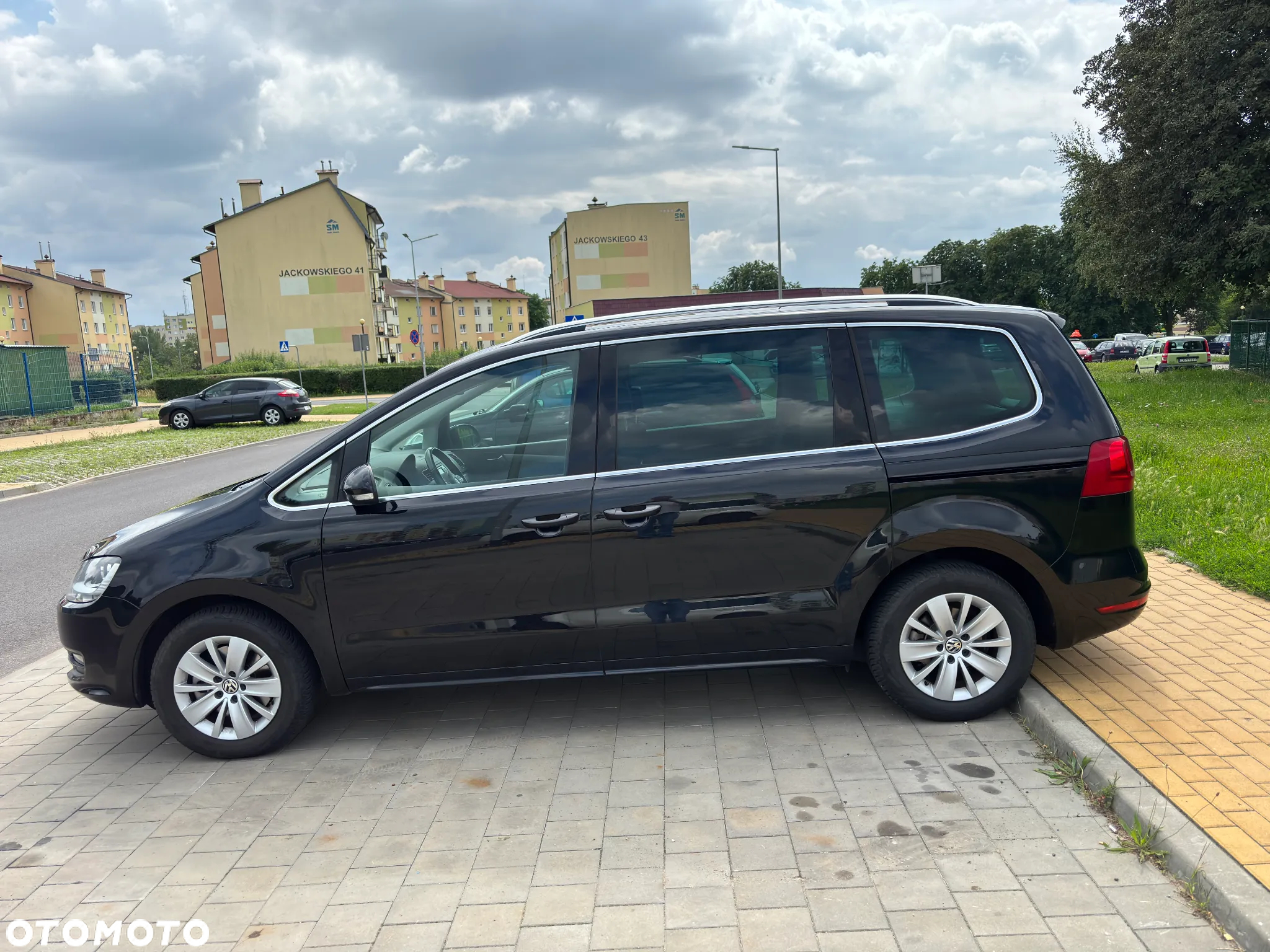 Volkswagen Sharan - 16