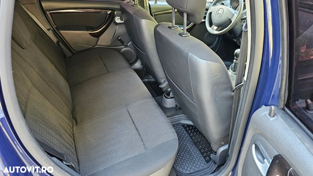 Dacia Duster 1.5 dCi 4x4 Ambiance - 10