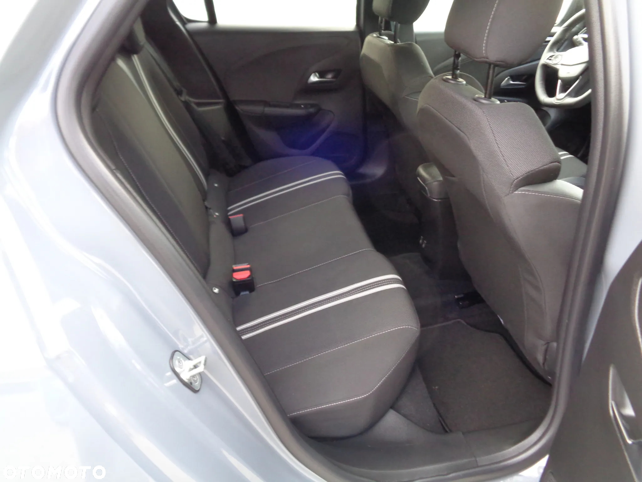 Opel Corsa 1.2 Direct Injection Turbo Automatik Edition - 19