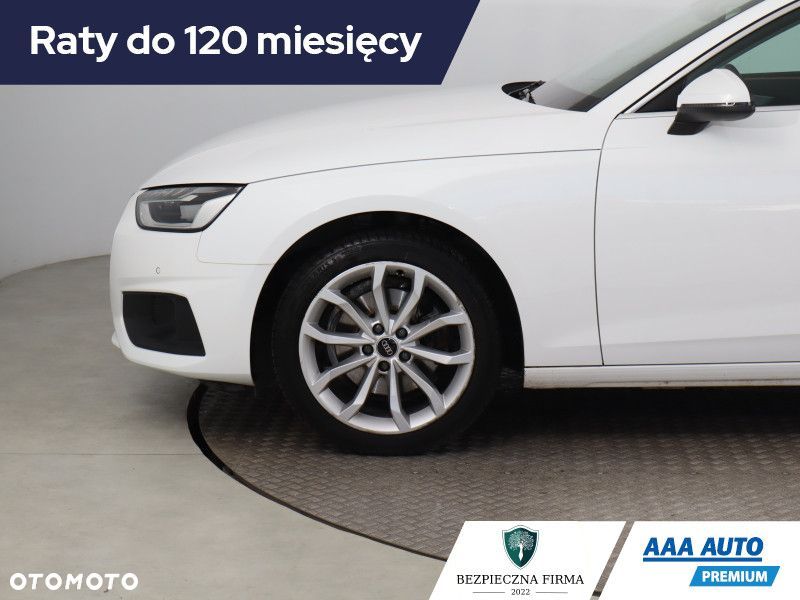 Audi A4 Avant - 16