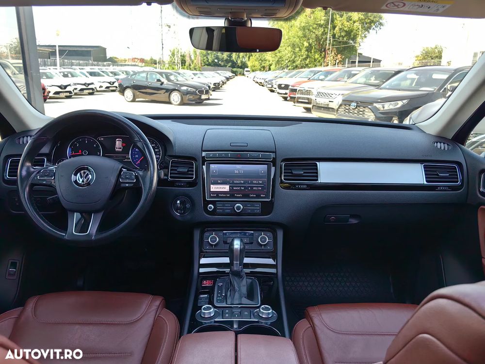 Volkswagen Touareg V6 TDI BMT Supreme Plus - 6