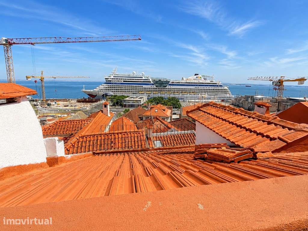 T0 Duplex | Alfama | Vista de Rio | Renovado e Mobilado - Grande imagem: 2/31