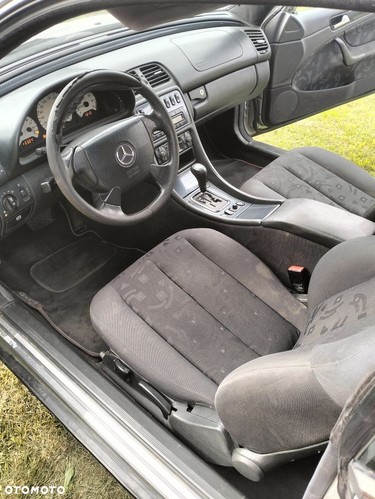 Mercedes-Benz CLK - 2