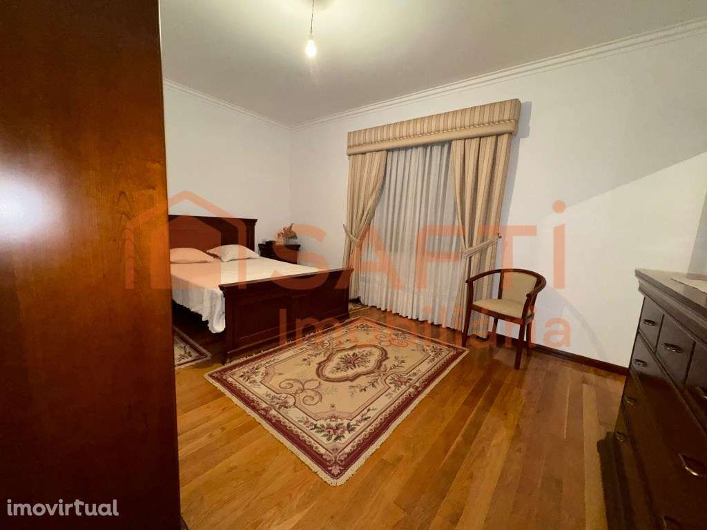 MORADIA t4 - Grande imagem: 4/26