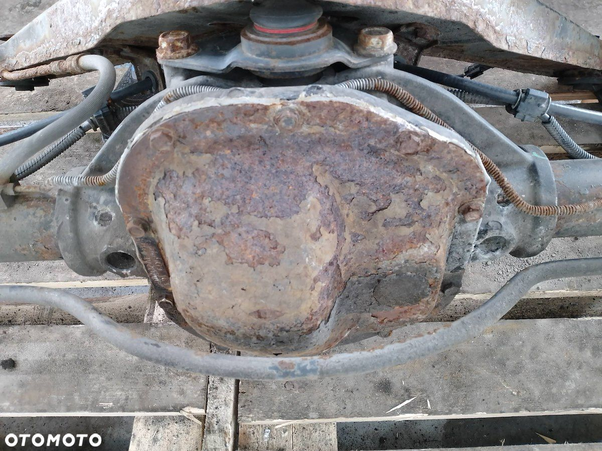 MOST TYLNY JEEP GRAND CHEROKEE WJ 3.1 DIESEL 52111202AB - 2