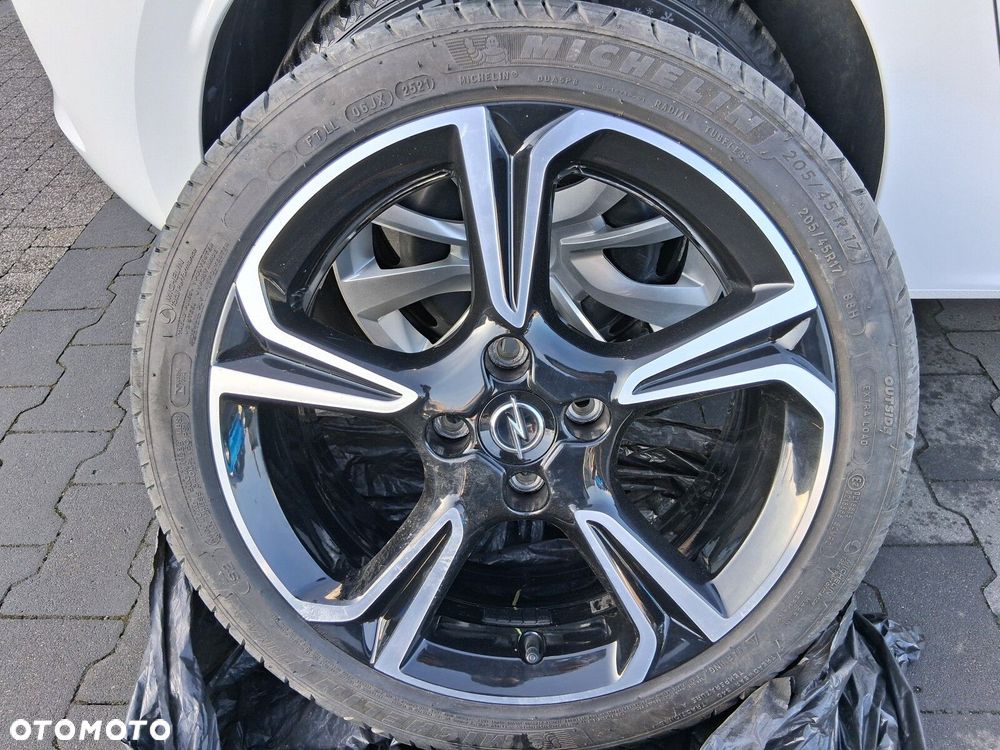 Opel Corsa 1.2 Elegance S&S - 26