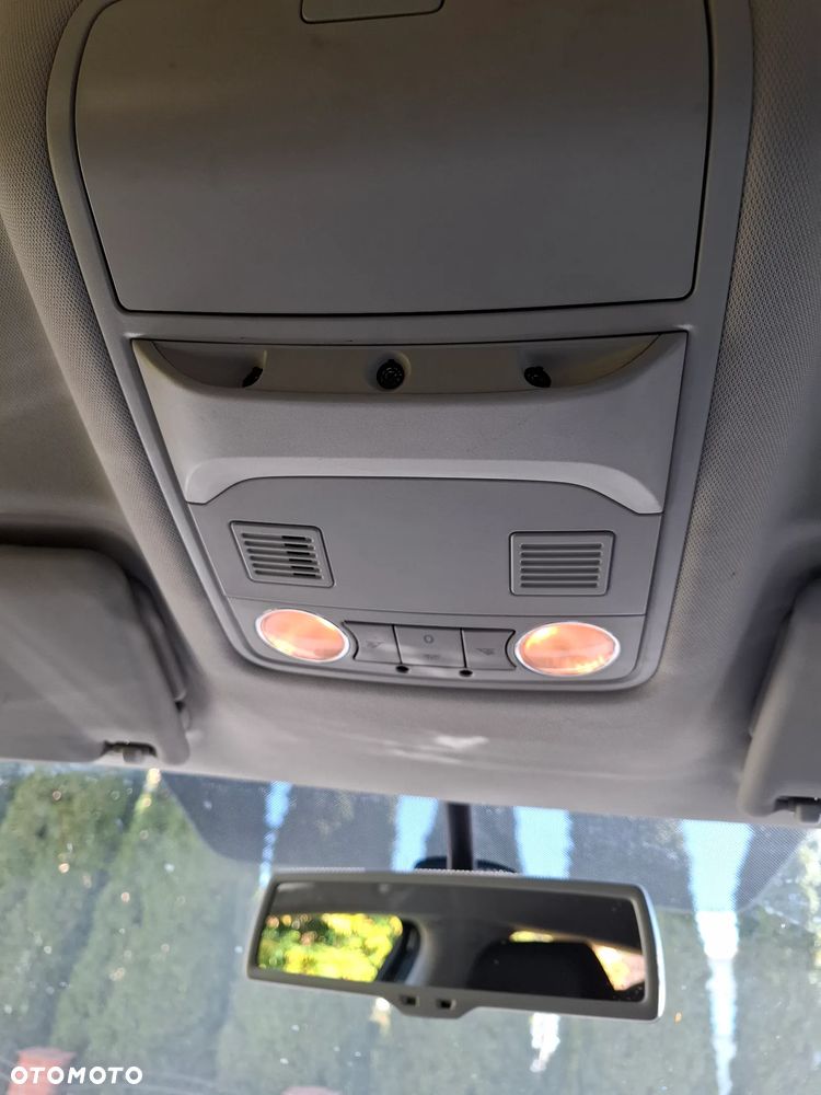 Skoda Superb 2.0 TDI 4x4 Comfort - 22