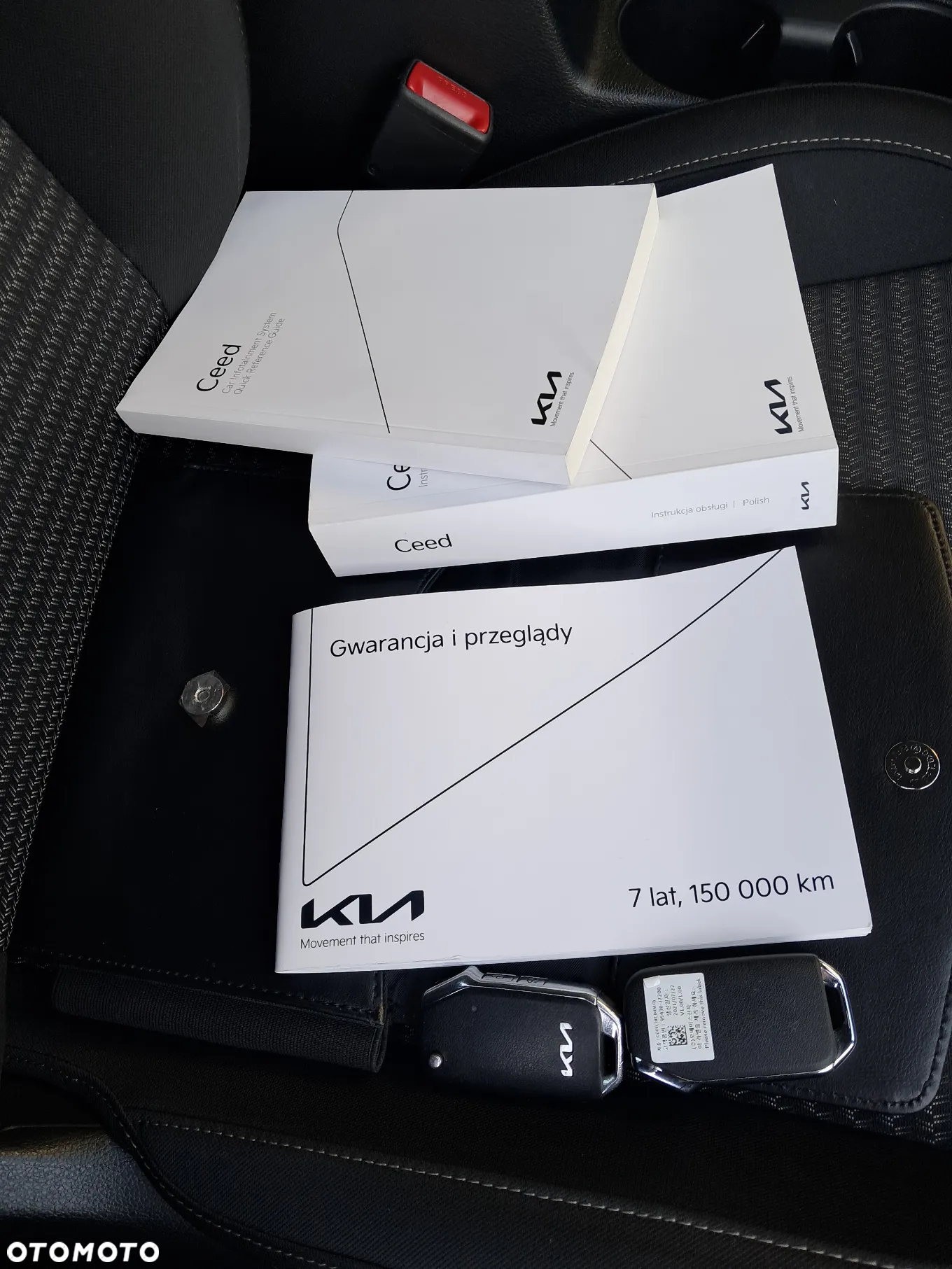 Kia Ceed - 13
