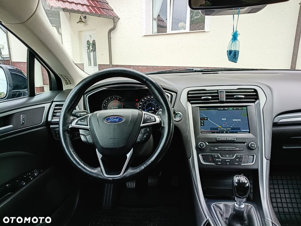 Ford Mondeo 2.0 TDCi ECOnetic Start-Stopp Titanium - 27