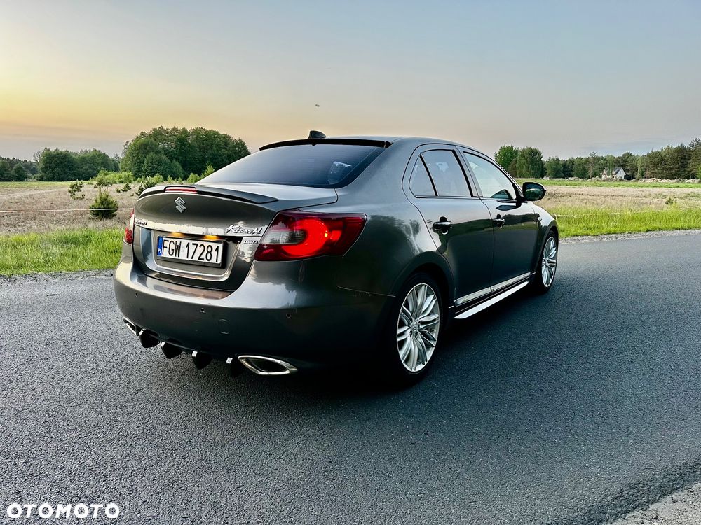 Suzuki Kizashi 2.4 Sport 4WD CVT - 4