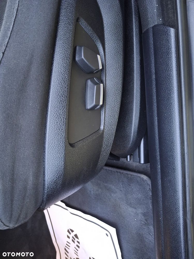 BMW Seria 5 520d - 20