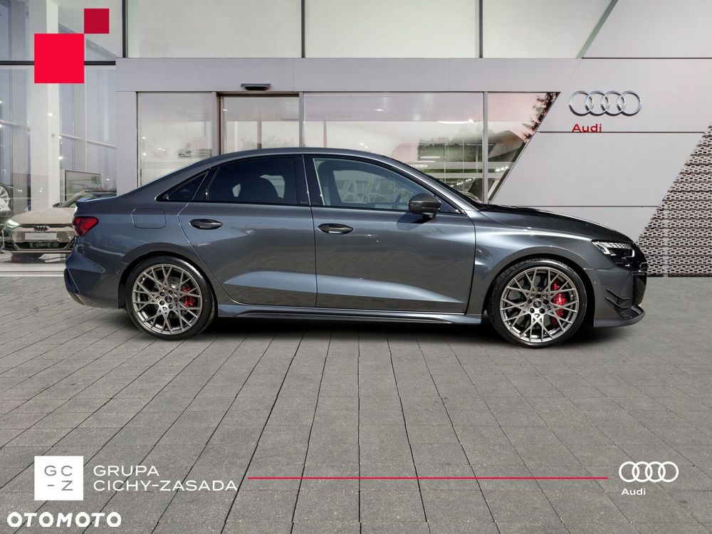 Audi RS3 Limousine - 7