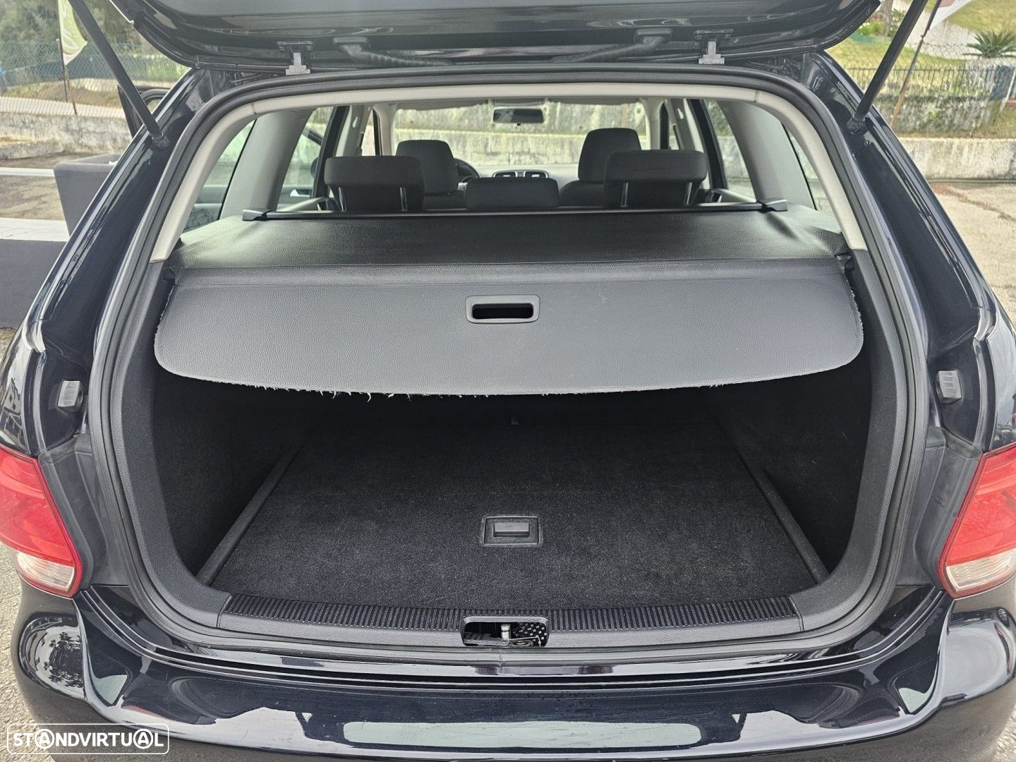 VW Golf 1.6 TDi Trendline - 13