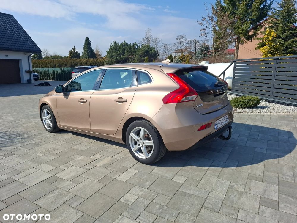 Volvo V40 D2 Kinetic - 6