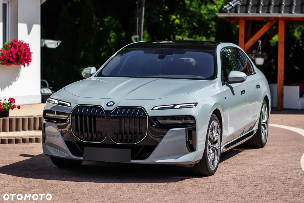 BMW Seria 7 740d xDrive mHEV Individual Edition sport - 7