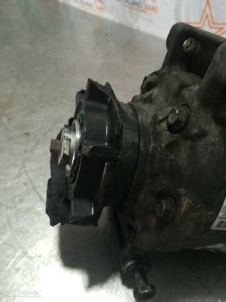 COMPRESSOR AR CONDICIONADO AUDI A4 AVANT 2005 - 8