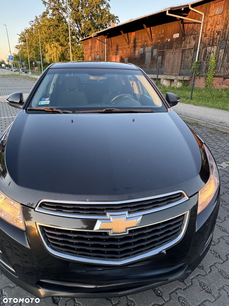 Chevrolet Cruze 1.8 LT - 11