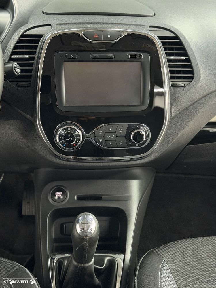 Renault Captur 1.5 dCi Exclusive - 18