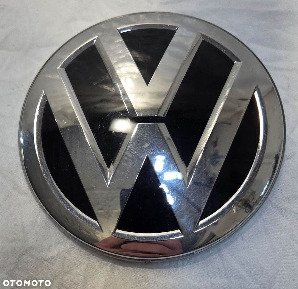 Logo Emblemat Znaczek VW Passat B8 3G0853601AJZA NOWY ORYGINAŁ - 1
